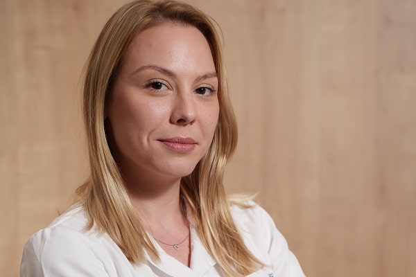 Μίνα Πετρόφ