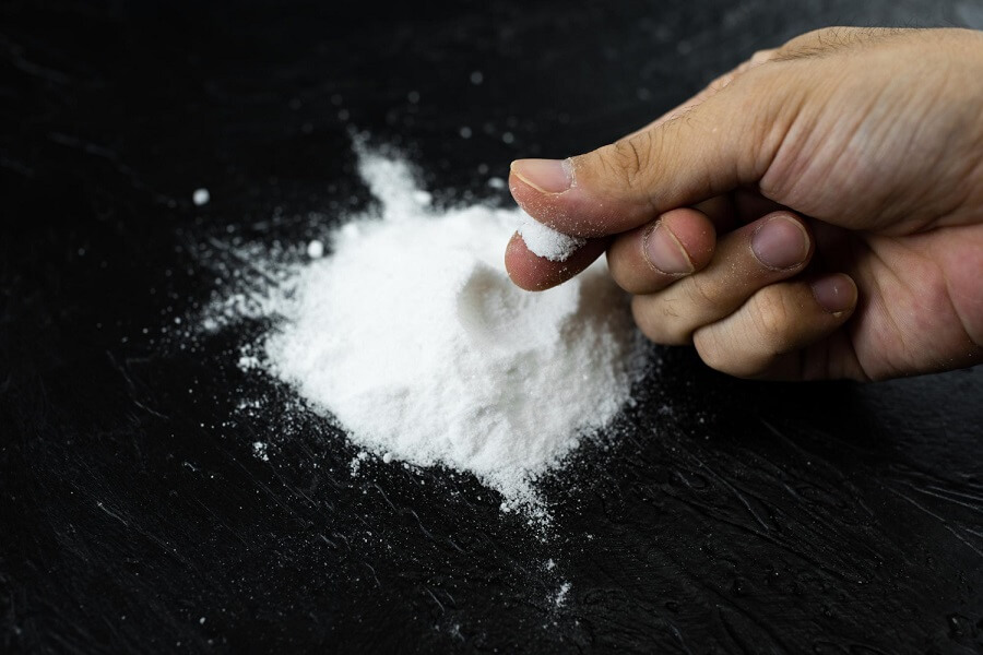 What Is Heroin: Effects, Classification, Addiction, Withdrawal Symptoms and Addiction Treatment