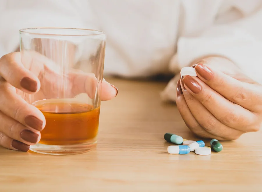 Antidepresivi i alkohol_ opasna kombinacija i posledice po zdravlje